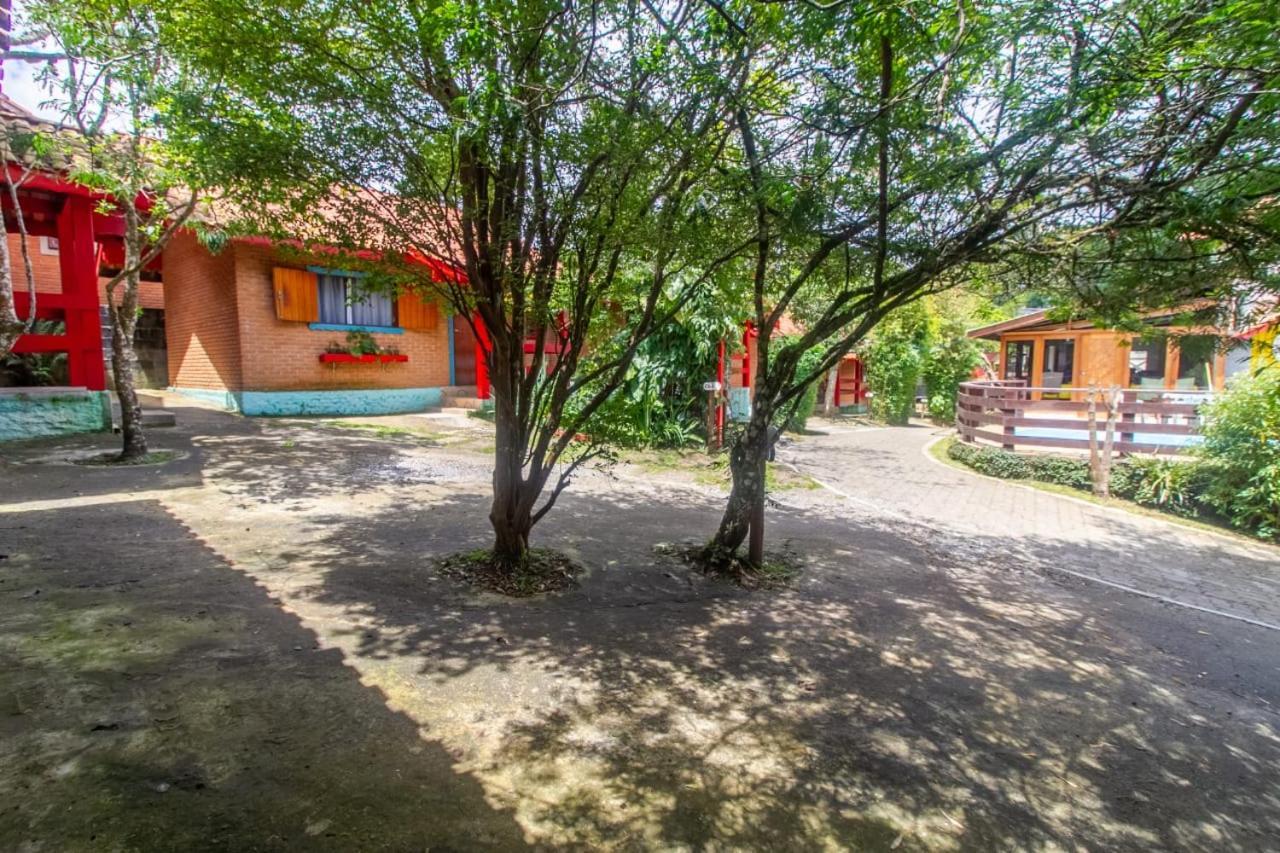 Pousada Chalana Monte Verde  Eksteriør bilde